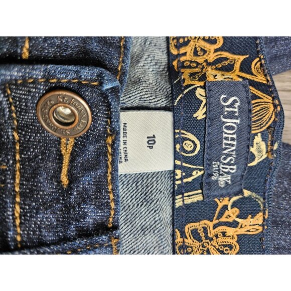 St. John's Bay Women Size 10 Petite Pockets Straight Leg Denim Blue Jeans Capris - Picture 4 of 10